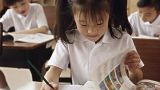 家長(zhǎng)談?dòng)咨√靸r(jià)銜接班:怕孩子落后貴也沒(méi)轍